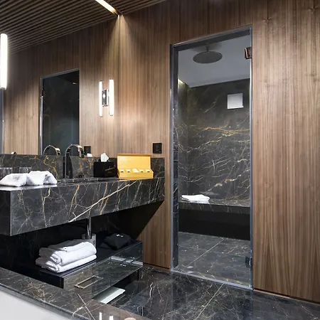 Hotel The First Dolce - Preferred & Rome