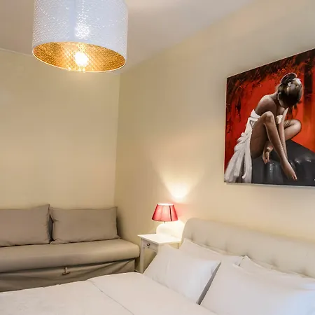 Re Di Apartment