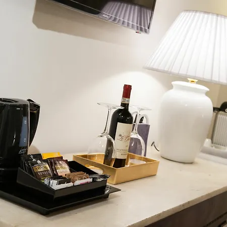 Domus Spagna Capo Le Luxury Lejlighed *