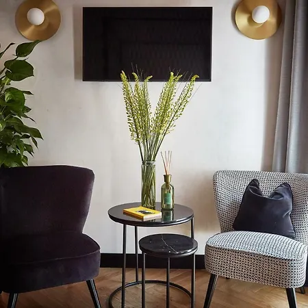 Naman Hotellerie - Margutta Affittacamere Roma