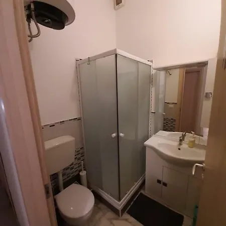 Luca Guest house