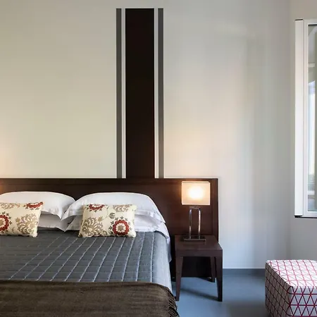 Residenza Termini Apartment