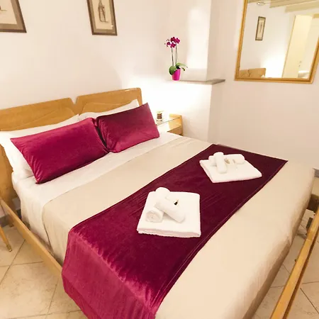 Monti Colosseum Apartment