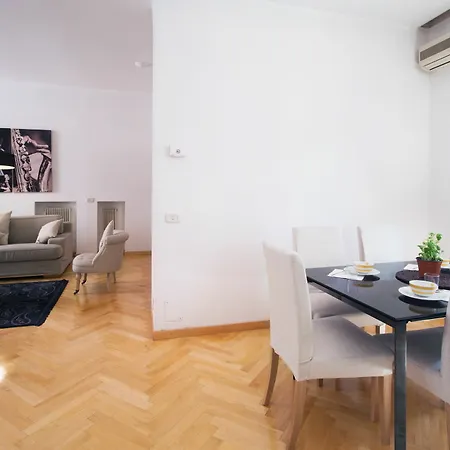 Apartment Monti Colosseum Rome