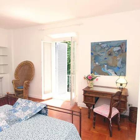 Writers' Country House Rome