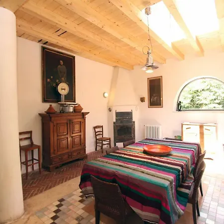 Writers' Country House *