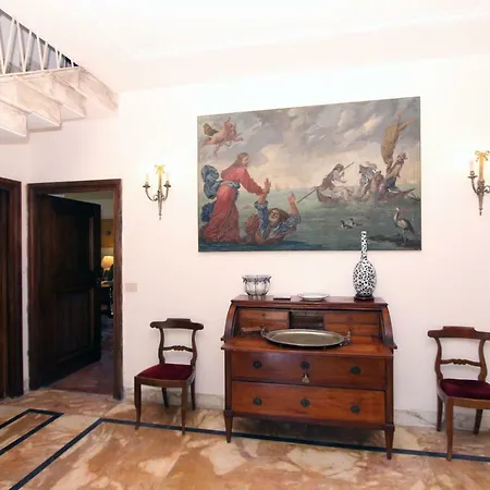 Writers' Country House *