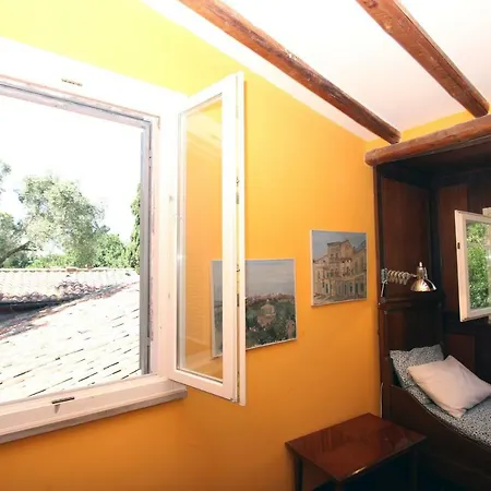 Writers' Country House Villa *