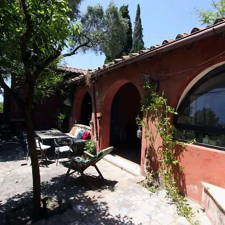 Writers' Country House Villa Rome