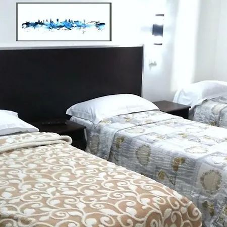 Sarkar House Bed & Breakfast *