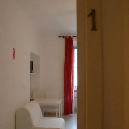 Bed & Breakfast Moshi Moshi 3*