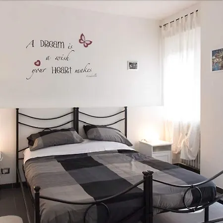 Eden Guest house *