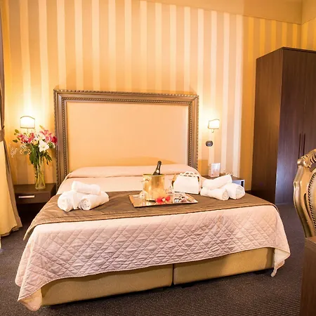Guest house Nice Rome Holiday 4*