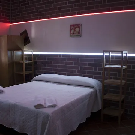 Hotel Agora 3*