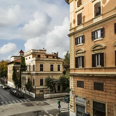 Lahouse By Premium Collection Rome