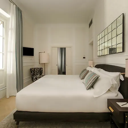 Vilon - Small Luxury Of The World Hotel