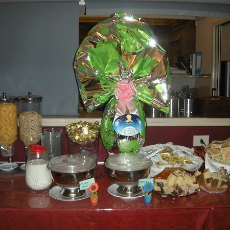 Center 2 Hotel