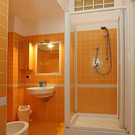 Rihana Luxury Hotel *