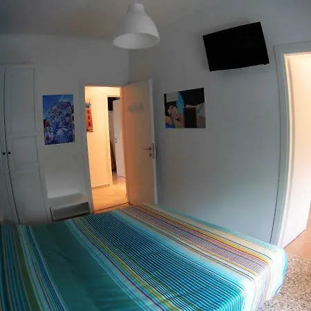 Street Art Bed & Breakfast *