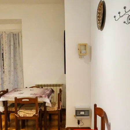 Apartment Sweet