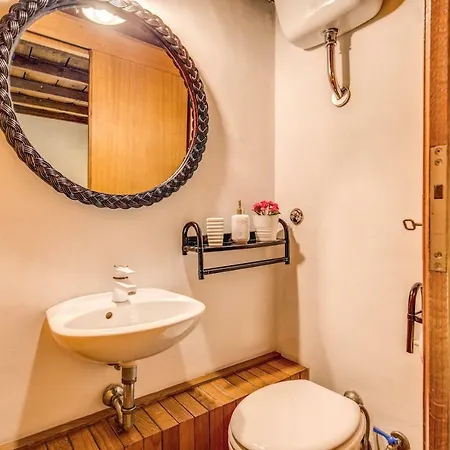 Elite Triton Apartment