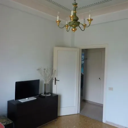 Tommy Apartment *