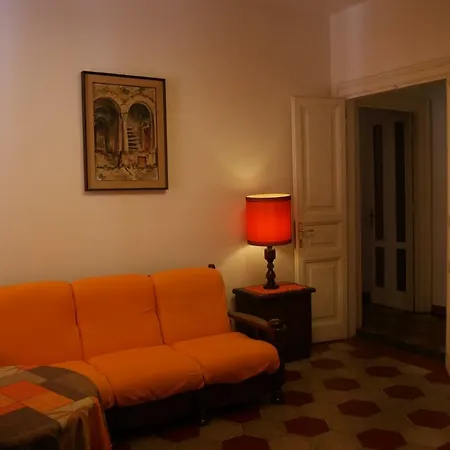 Tatusa Al Colosseo Apartment Rome