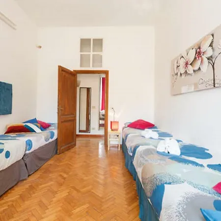 Ripa Grande In Trastevere Apartment *