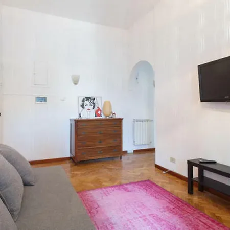 Apartment Ripa Grande In Trastevere Rome