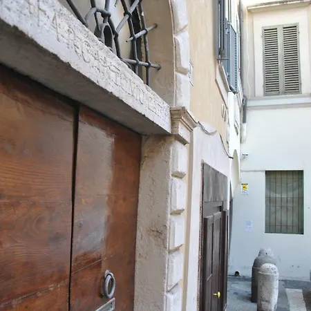 Pantheon Palazzo Lanzi Penzion