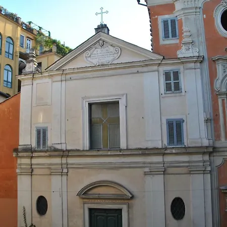 Pantheon Palazzo Lanzi * Řím