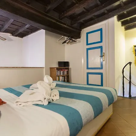 Moroni Trastevere Cozy *