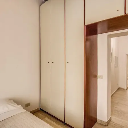 O Casa Fienaroli 2 * Rom
