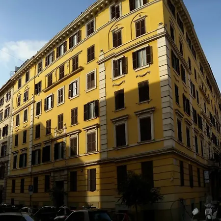 Stanze Vaticane Apartment