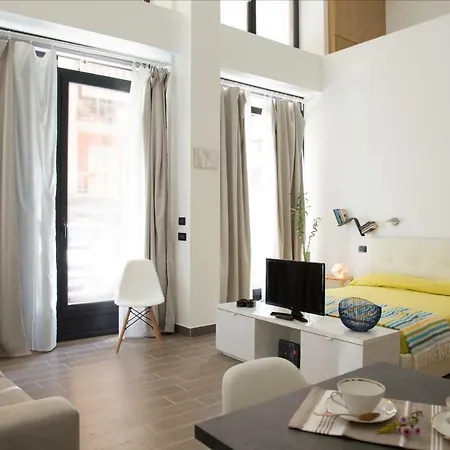 Fiammella House *
