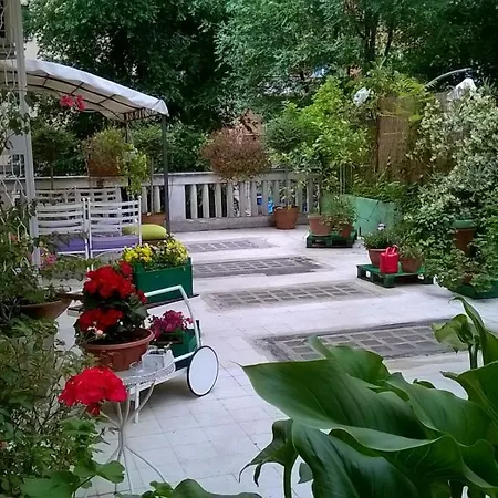 Grande Casa Con Terrazzo