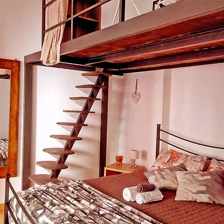 Francy Colosseum Apartment