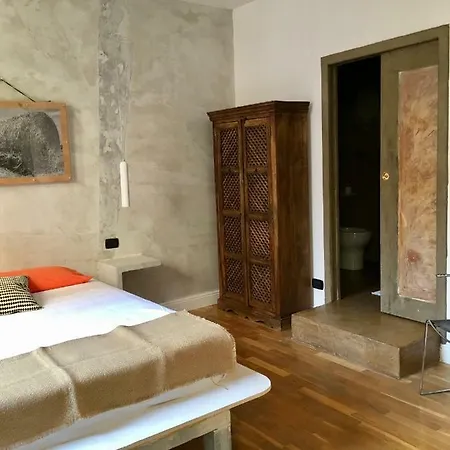 Holidays Alviti Holiday home Rome