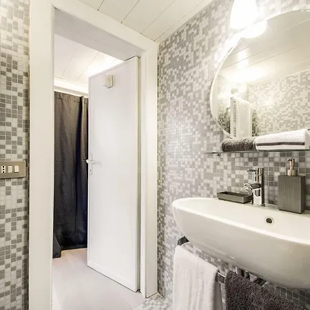 Apartment La Vaccarella Pantheon Rome