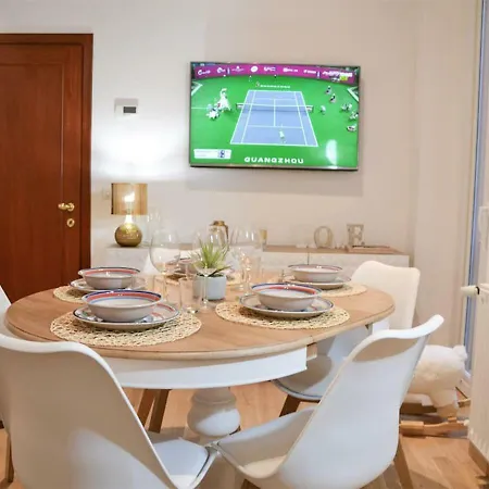 Navona Square Love Apartment *