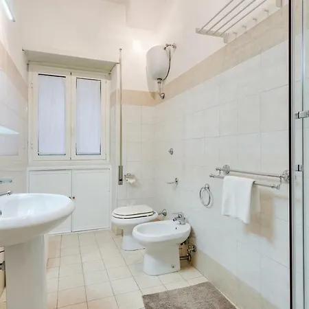 Goldie Apartament *
