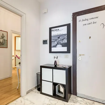 Goldie Apartament