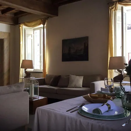 Apartment La Casa Dell'arte Nel Cuore Di