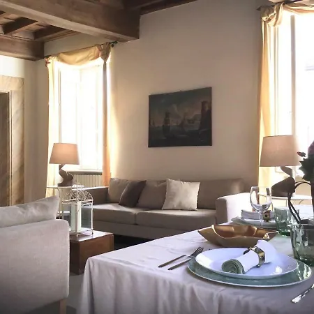Apartment La Casa Dell'arte Nel Cuore Di
