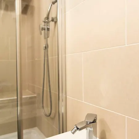 Trevi Fountain - Lovely Loft *