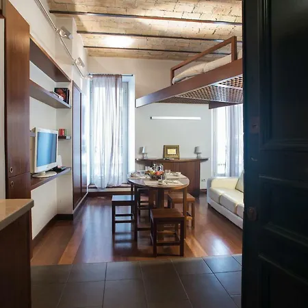 Trevi Fountain - Lovely Loft Apartment *