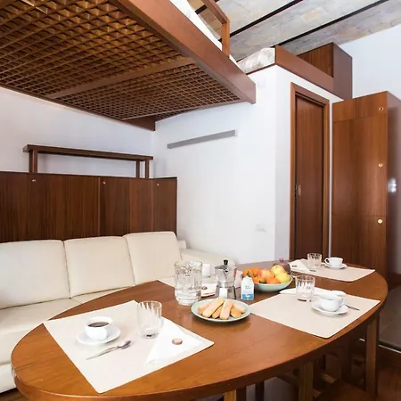 Apartment Trevi Fountain - Lovely Loft