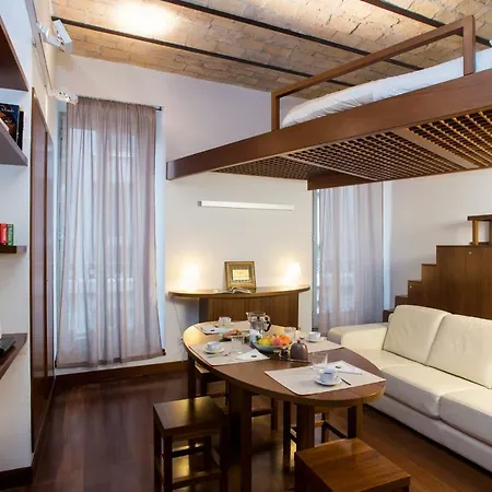 Trevi Fountain - Lovely Loft