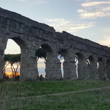 Casa Paestum. Your Wonderful Garden In Holiday home