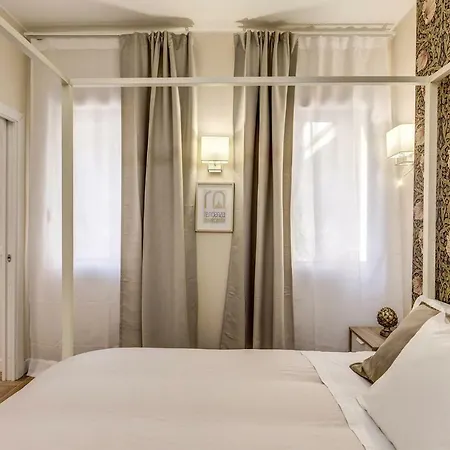 Rn _ Residenza Novecento * Rome